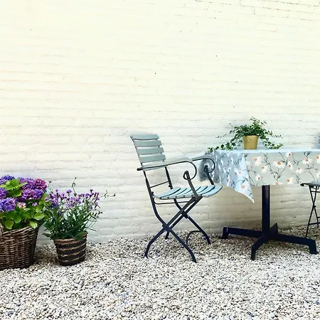 Zelfstandige Met Hottub *