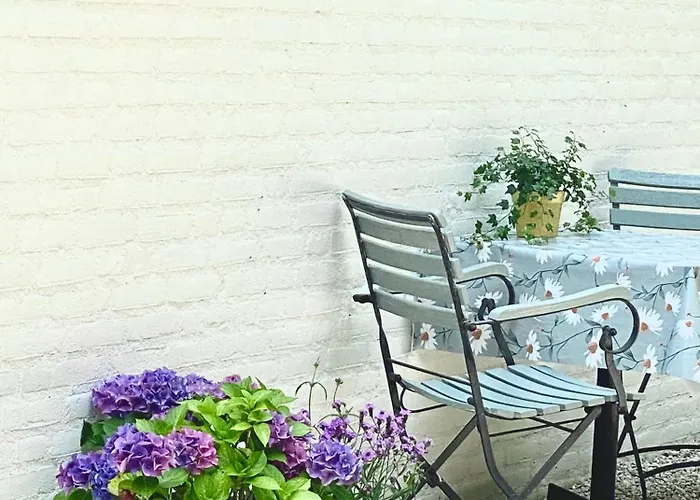 Zelfstandige Met Hottub * Merselo